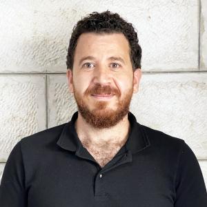 Anees Barghouthi, Communication Assistant